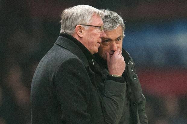 Sir Alex đồng ý để M.U bổ nhiệm Mourinho thay Van Gaal.