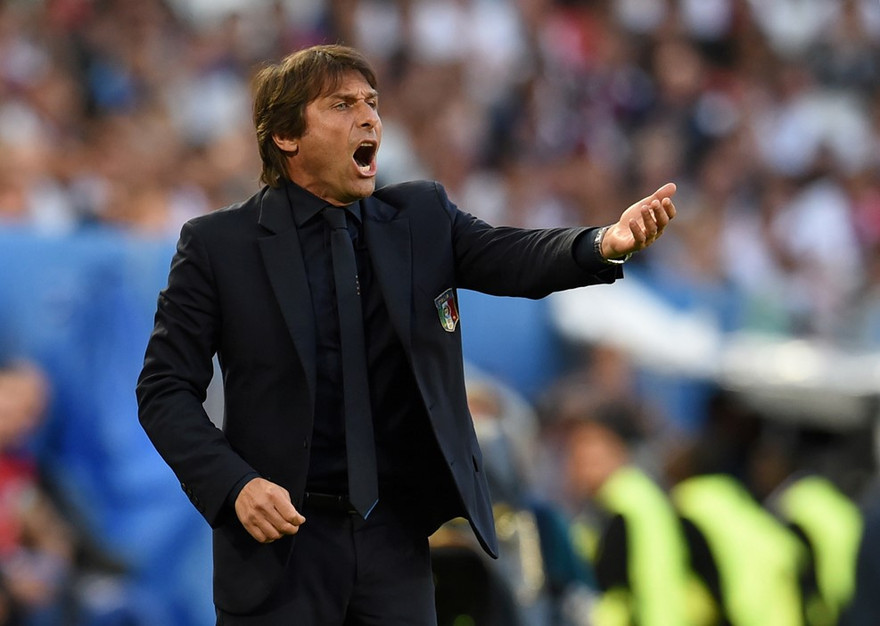 HLV Conte tiếc nuối vì Italia dừng bước ở tứ kết EURO 2016.