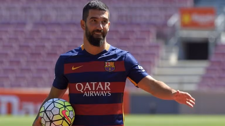 Barcelona quyết giữ chân Turan.