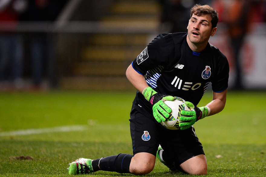 Casillas thiết lập kỷ lục tại ĐT Tây Ban Nha.