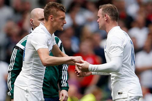Vardy khiến Rooney lo mất vị trí ở ĐT Anh.