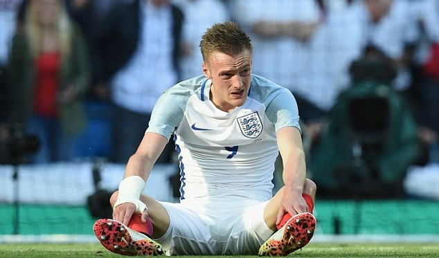 Vardy nhiều khả năng vắng mặt ở trận gặp Nga vì chấn thương.