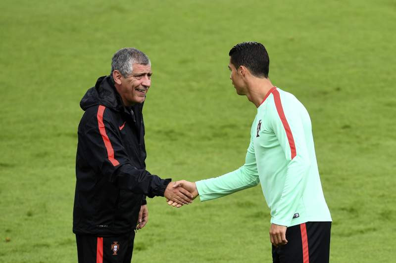 HLV Santos vẫn đang kỳ vọng rất nhiều vào Ronaldo.