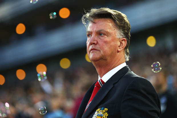 Mất Champions League, M.U mất trắng 100 triệu bảng.