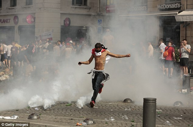 Các cổ động viên quá khích. (Nguồn: Getty Images)