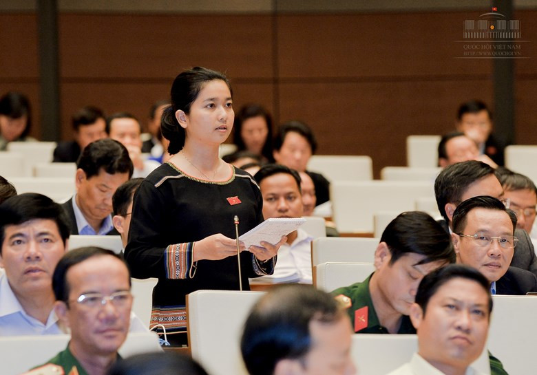 Đại biểu Ksor H'Bơ Khắp. Ảnh QH