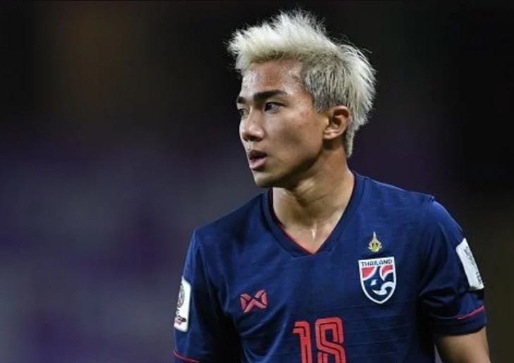 Chanathip Songkrasin dính chấn thương và không thể tập trung cùng đội tuyển Thái Lan.