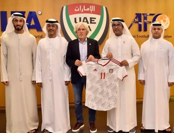 LĐBĐ UAE bổ nhiệm HLV Ivan Jovanovic vào cương vị HLV trưởng ĐTQG nước này.