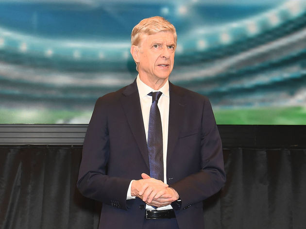 HLV Arsene Wenger hứng thú với công việc tại Bayern Munich.