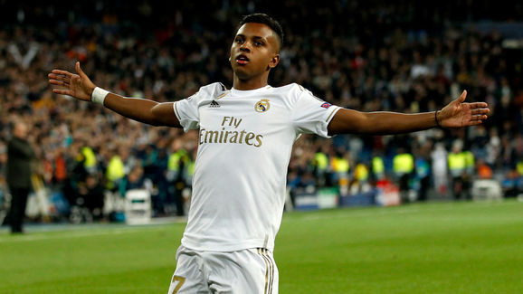 Rodrygo tỏa sáng rực rỡ giúp Real Madrid hủy diệt Galatasaray.
