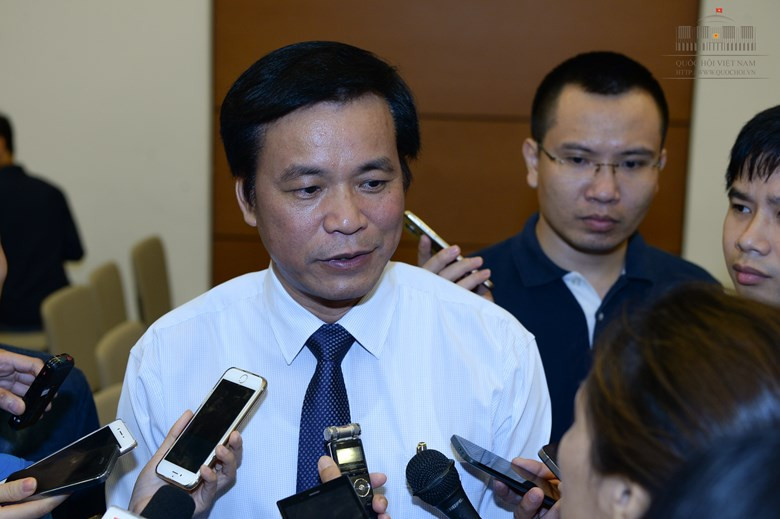 Tổng Thư ký Nguyễn Hạnh Phúc trong lần trao đổi với các PV bên lề kỳ họp