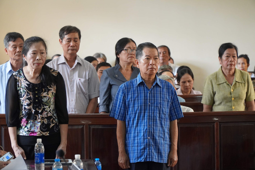 Các bị cáo trong phiên toà