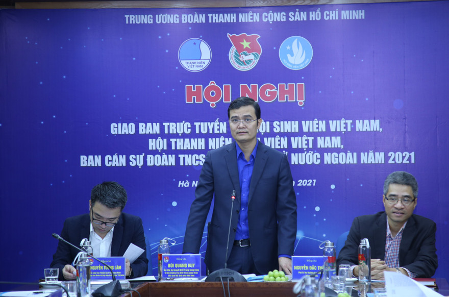 Anh Bùi Quang Huy, Ủy viên dự khuyết T.Ư Đảng, Bí thư thường trực T.Ư Đoàn, Chủ tịch Hội Sinh viên Việt Nam dự, chủ trì hội nghị. Ảnh: Lâm Đăng Hải