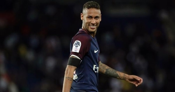 BẢN TIN Thể thao: Neymar cãi lời cha để tới PSG