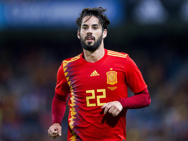 Isco dính chấn thương khá nghiêm trọng.