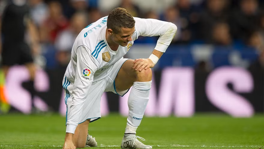 Cristiano Ronaldo muốn rời Real Madrid vào hè 2018.