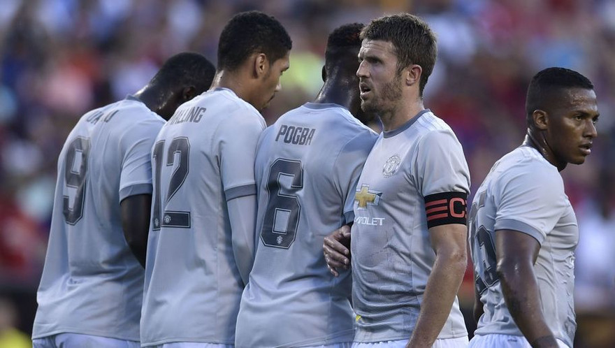 Michael Carrick sẽ tiếp tục vắng mặt dài hạn ở M.U.