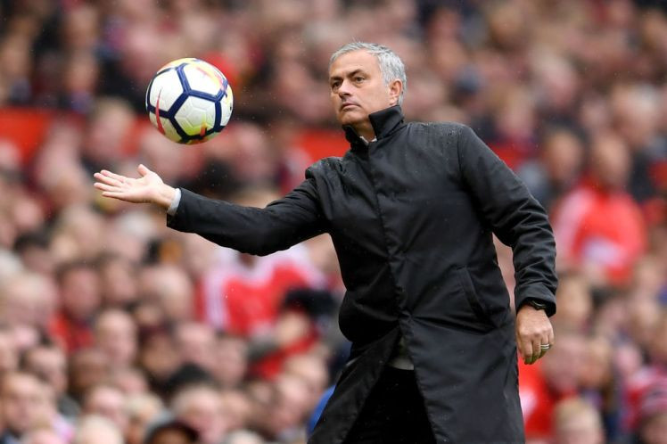HLV Mourinho có một bộ khung ưng ý ở M.U.