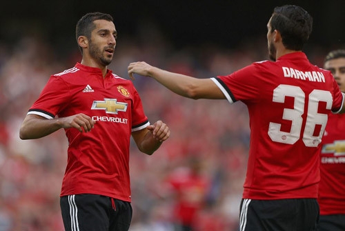 Henrikh Mkhitaryan và Matteo Darmian.