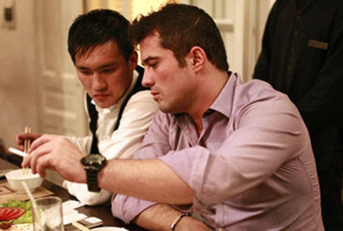 Lê Công Vinh gặp gỡ người đại diện Tiago tại TP HCM.