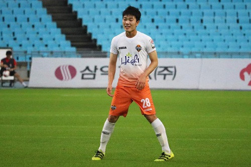 Xuân Trường chuẩn bị về nước hội quân cùng ĐT Việt Nam.