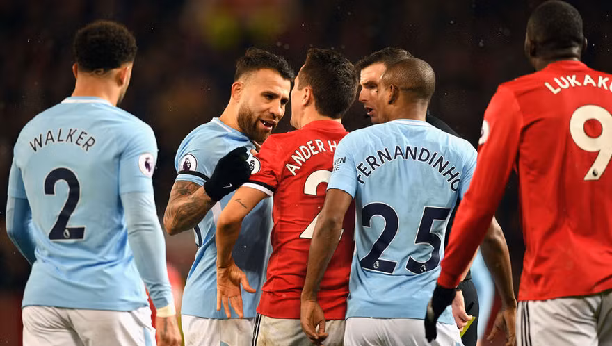Vụ lộn xộn tại Old Trafford có thêm tình tiết mới.