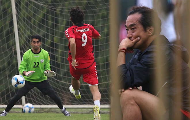 HLV Park Hang-seo cử trợ lý xem giò Afghanistan.