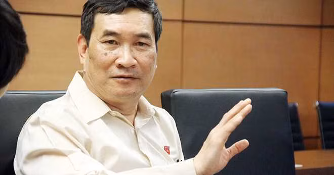 GS. Đào Trọng Thi