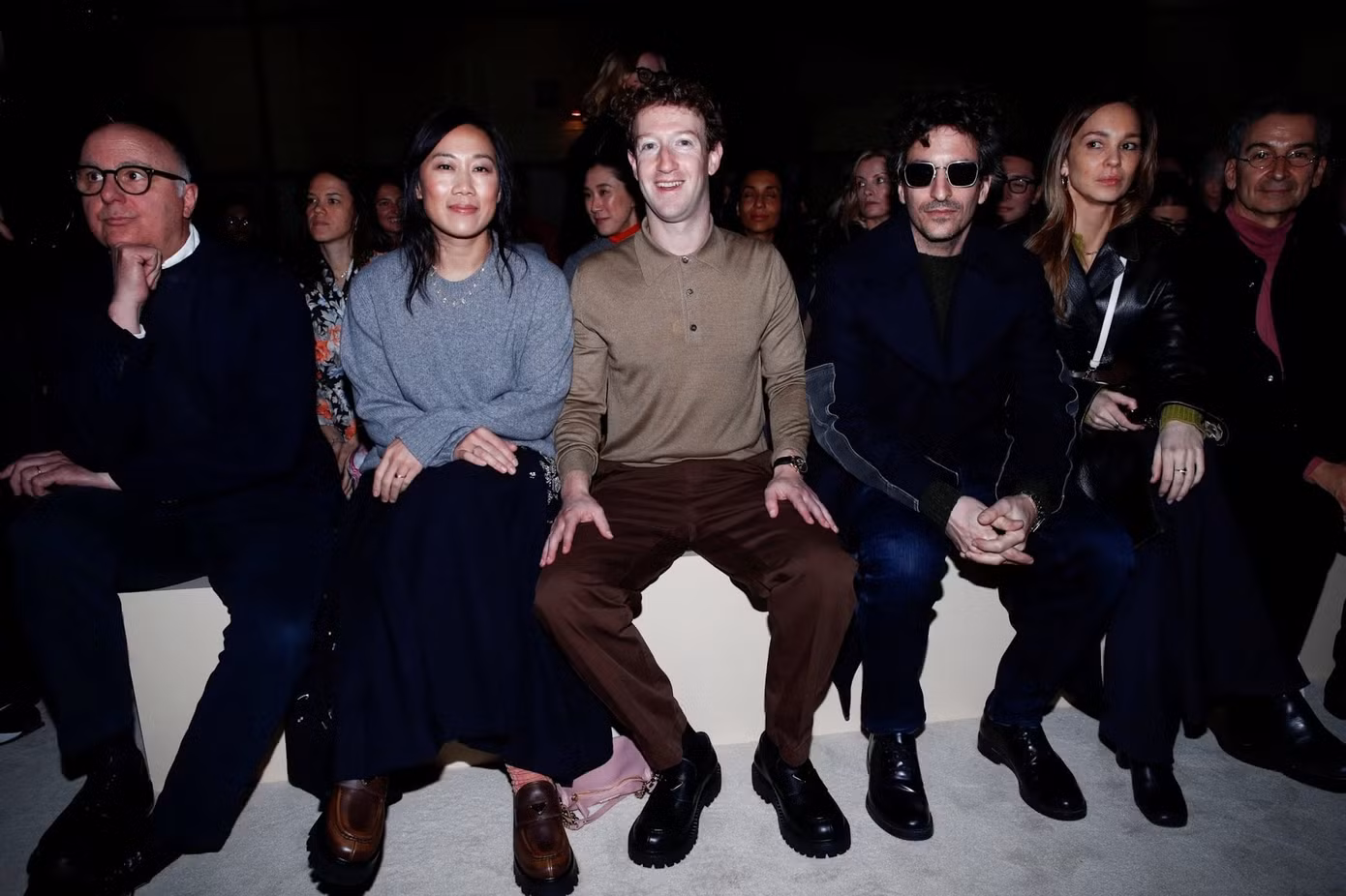 milan-fashion-week-prada-mark-zuckerberg-va-vo-priscilla-chan.jpg