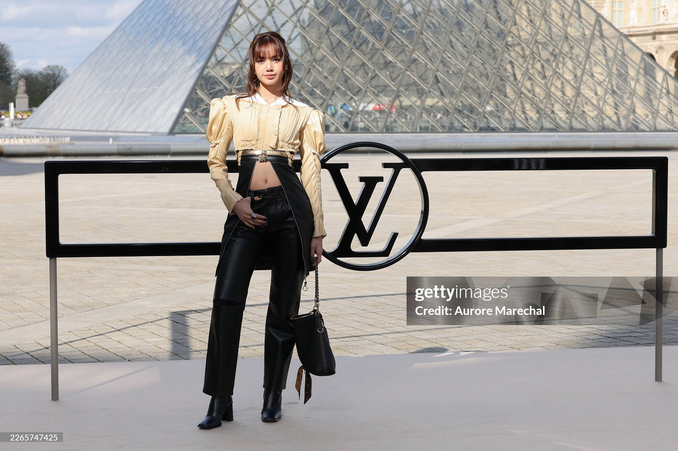 paris-fashion-week-louis-vuitton-fw26-lisa-vdfdvgdffvd.jpg