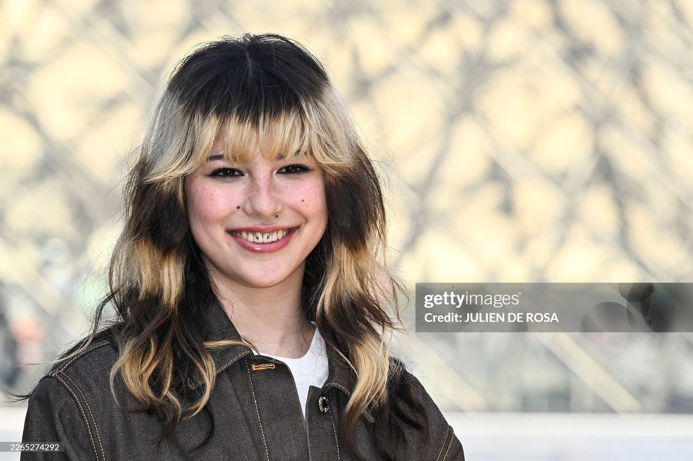 paris-fashion-week-louis-vuitton-fw26-alysa-liu-df.jpg