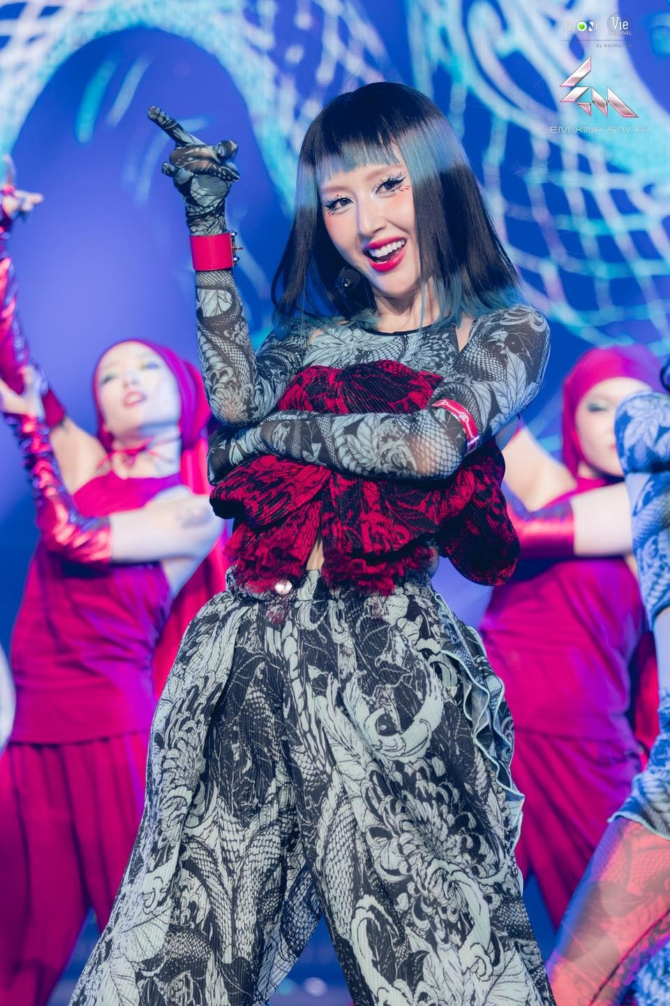 em-xinh-say-hi-quynh-anh-shyn-111.jpg