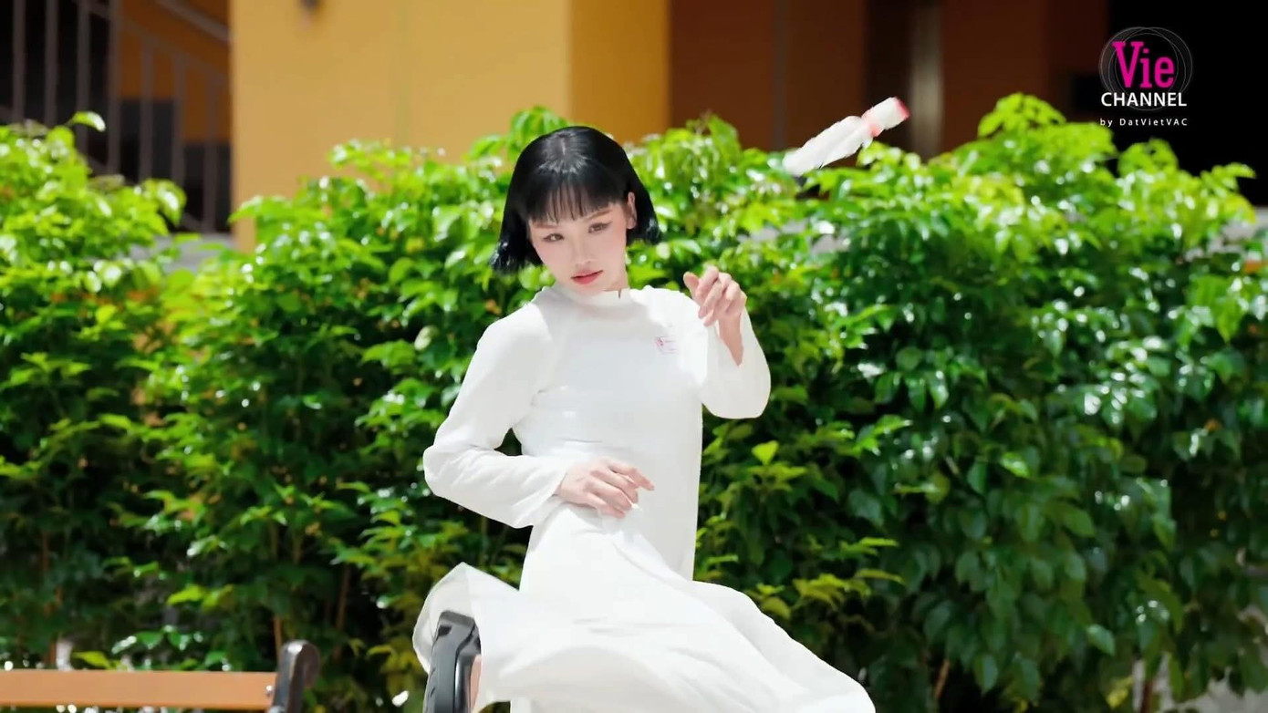 em-xinh-say-hi-miu-le-ep-9.jpg