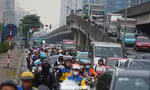 Chưa tan ca đã tắc: Cửa ngõ phía Nam Hà Nội ùn dài dòng xe rời phố