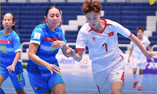 Futsal nữ Việt Nam đánh bại Philippines, giữ cửa đi tiếp ở giải Đông Nam Á