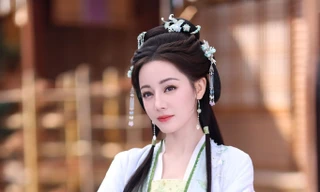 Bạch Nhật Đề Đăng đối mặt thất bại, Địch Lệ Nhiệt Ba thua đau trước Dương Tử