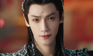 Thủy Long Ngâm: La Vân Hi gây sóng gió với lớp trang điểm đậm hơn cả nữ chính