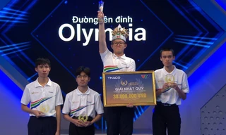 Olympia 26: Nam sinh Khánh Hòa xuất sắc mang cầu truyền hình về địa phương
