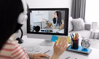 Khóa học online nở rộ: Làm thế nào để tránh tiền mất mà kiến thức vẫn "xu"?