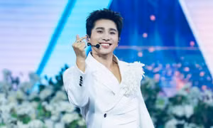 Fan meeting Sơn.K: Vương Bình bối rối, Capo khiêu vũ cùng "bạch mã hoàng tử"