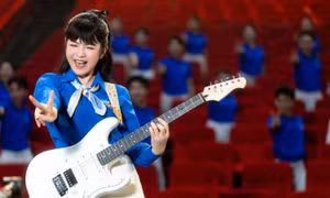 Nhạc sĩ Nguyễn Văn Chung và Duyên Quỳnh ra mắt ca khúc chào mừng sinh nhật Đoàn