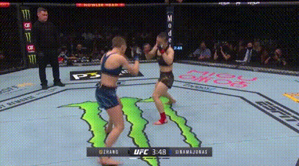 Đương kim vô địch thế giới chịu trận thua knock-out sau hơn 7 năm