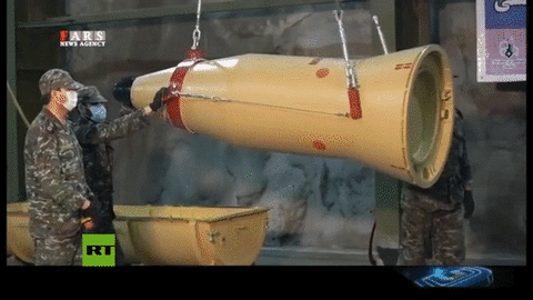 Iran chuẩn bị tên lửa tấn công Mỹ tại căn cứ ngầm dưới lòng đất