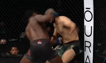 Tân binh UFC thắng knock-out đối thủ sau 18 giây