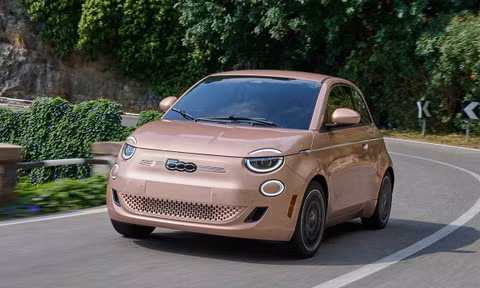 Mẫu xe điện cỡ nhỏ được giảm gần nửa giá tại đại lý