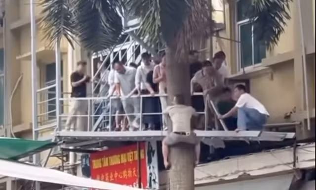 Công an Lạng Sơn nói gì về clip cho rằng 'nhiều người đu cây tháo chạy khỏi casino'