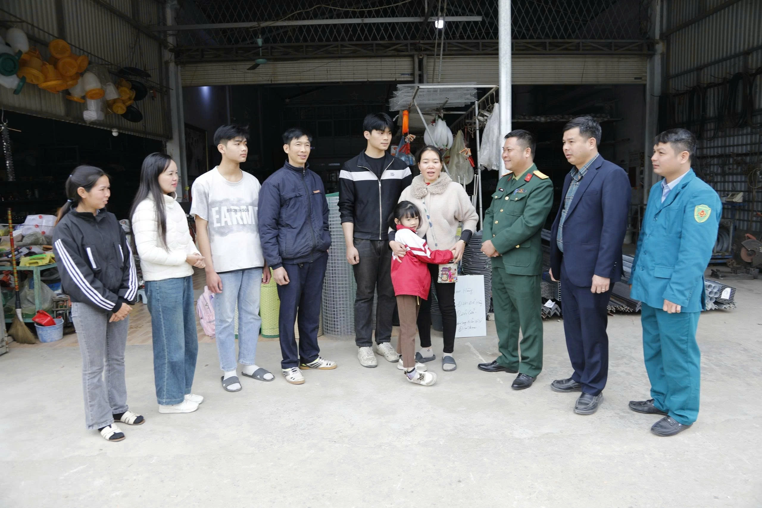 Thanh niên Bắc Ninh viết đơn tình nguyện nhập ngũ, tiếp nối truyền thống gia đình