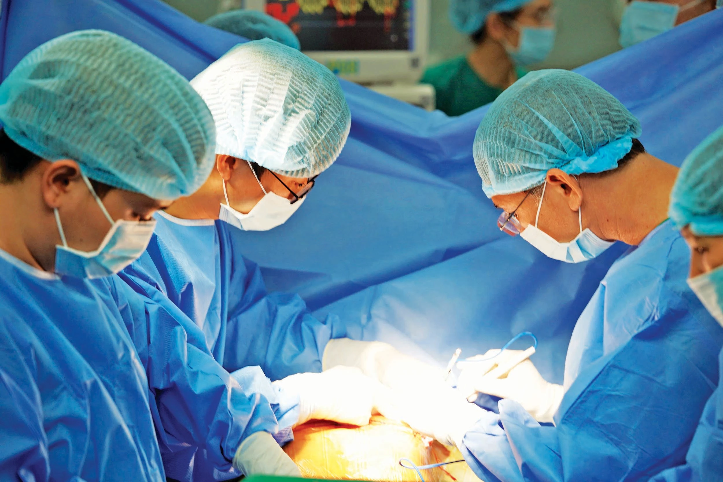 Những Món Quà Sự Sống: Hành Trình Cảm Động Từ Hiến Tạng Cuối Năm 2025