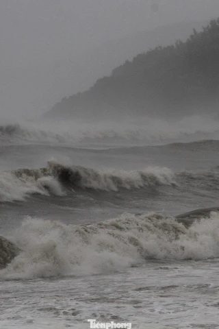 Gia Lai sẵn sàng cho tình huống mưa vượt dự báo, lũ dâng nhanh