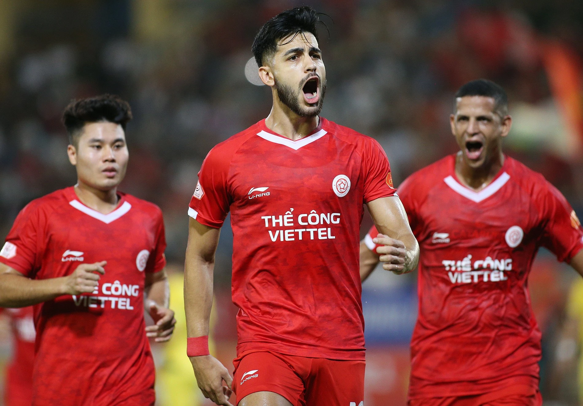 Thể Công Viettel vs Nam Định: Trận đấu sinh tử của nhà đương kim vô địch